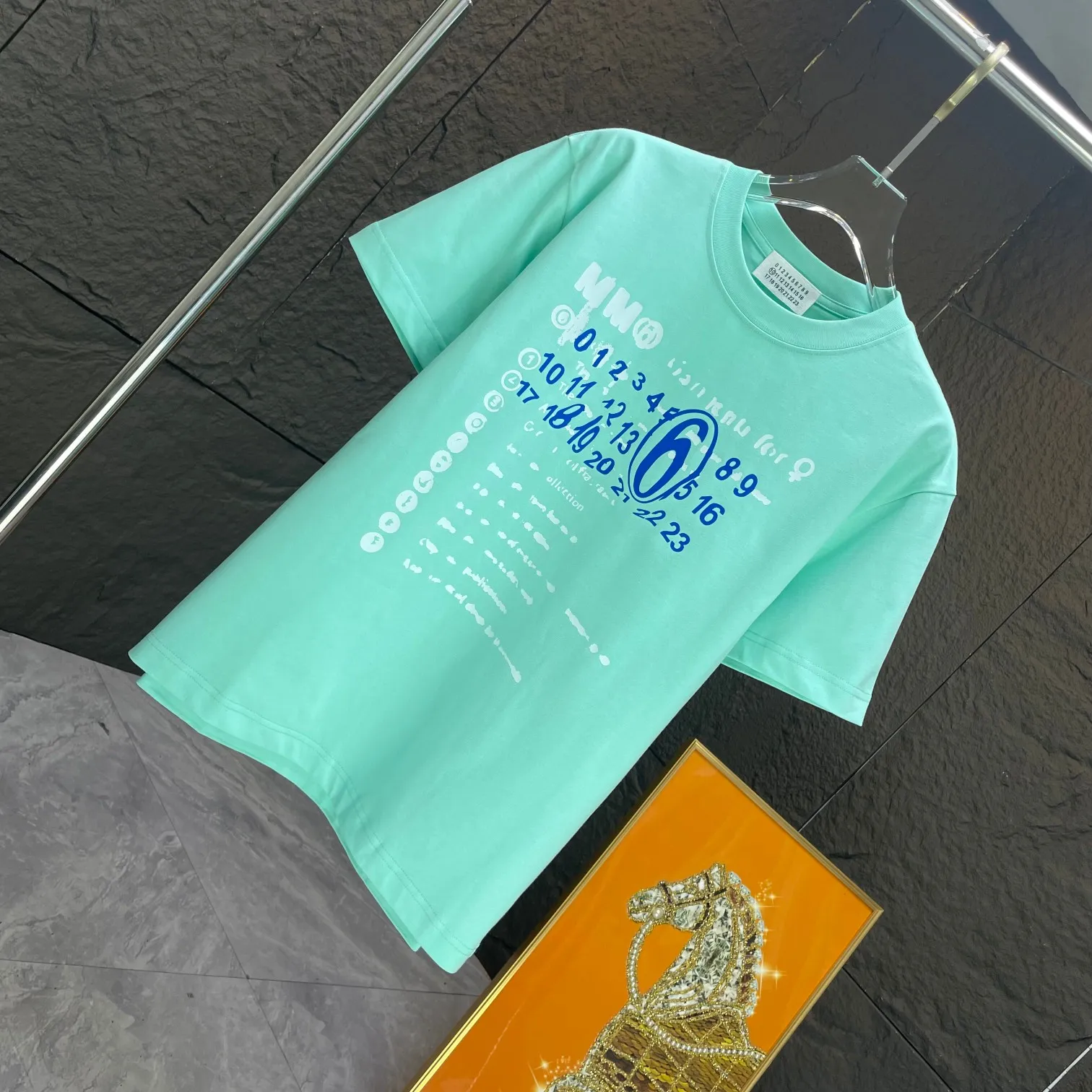 MM 6* * 2025 New Arrival T ：Black White Sizes：S M L XL XXL